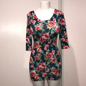 Floral fitted dress
